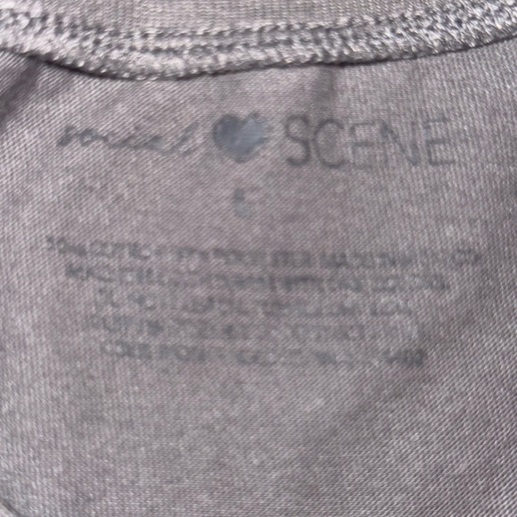 "Vintage Vibes Custom Motorcycles Cropped Graphic Tee - grey Large - Picture 3 of 8